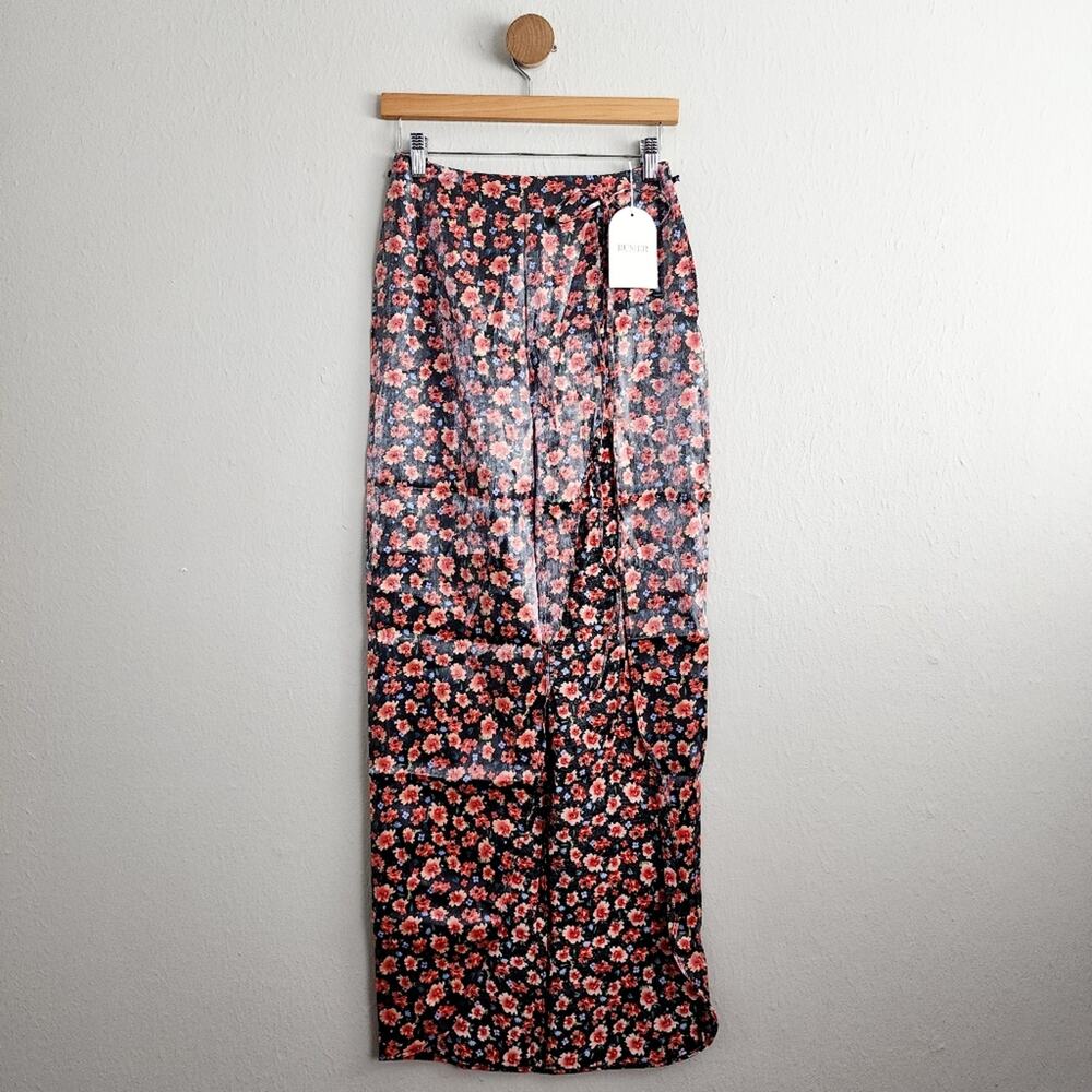 Rumer The Label Soraya Shimmer Floral High Slit Maxi Skirt Red Black M NWT - Picture 4 of 13